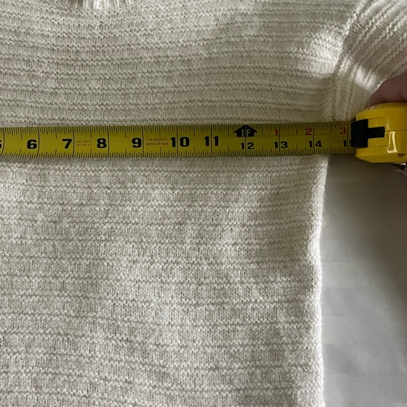 NWOT Madewell Ruffle-Neck Pullover Sweater in Cotton-Merino Yarn, XS - Picture 4 of 7